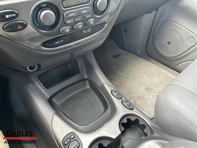 2003 Toyota Sequoia Limited - Photo 18 - Miami, FL 33165