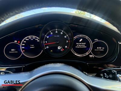 2017 Porsche Panamera 4   - Photo 13 - Miami, FL 33165