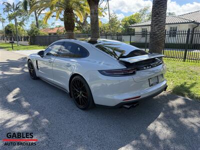 2017 Porsche Panamera 4   - Photo 9 - Miami, FL 33165