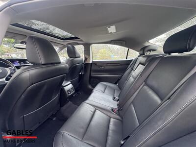 2014 Lexus ES 350   - Photo 25 - Miami, FL 33165