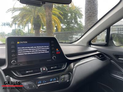 2021 Toyota C-HR LE   - Photo 14 - Miami, FL 33165