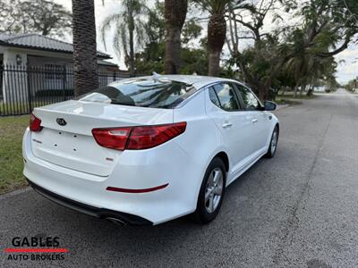 2014 Kia Optima LX   - Photo 8 - Miami, FL 33165