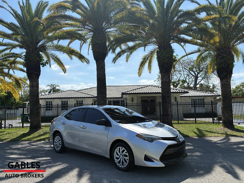 2017 Toyota Corolla LE  