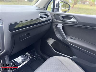 2020 Volkswagen Tiguan S   - Photo 29 - Miami, FL 33165