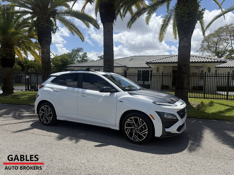 2023 Hyundai KONA N Line   - Photo 1 - Miami, FL 33165