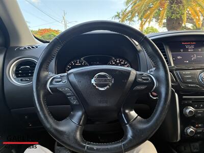 2020 Nissan Pathfinder SV   - Photo 14 - Miami, FL 33165
