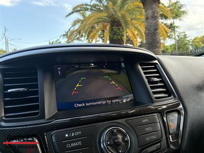 2020 Nissan Pathfinder SV   - Photo 17 - Miami, FL 33165