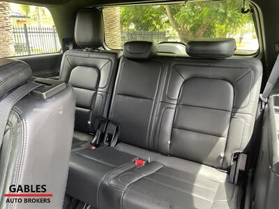 2020 Lincoln Navigator Standard   - Photo 24 - Miami, FL 33165