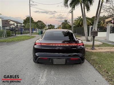 2022 Porsche Taycan   - Photo 12 - Miami, FL 33165