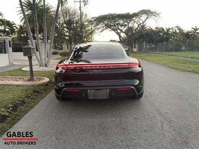 2022 Porsche Taycan   - Photo 10 - Miami, FL 33165