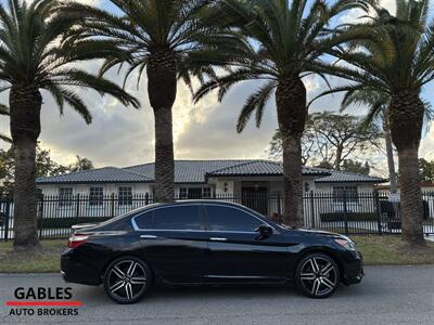 2016 Honda Accord Sport   - Photo 2 - Miami, FL 33165