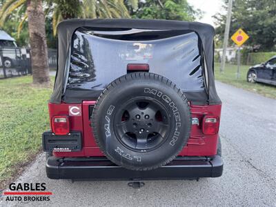 1998 Jeep Wrangler Sport 2dr Sport   - Photo 11 - Miami, FL 33165
