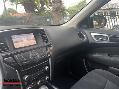 2016 Nissan Pathfinder SV   - Photo 16 - Miami, FL 33165