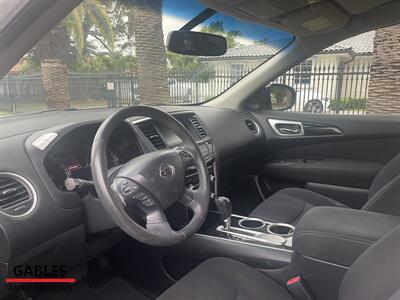 2016 Nissan Pathfinder SV   - Photo 15 - Miami, FL 33165