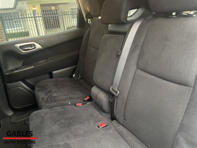 2016 Nissan Pathfinder SV   - Photo 22 - Miami, FL 33165