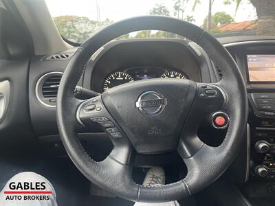 2016 Nissan Pathfinder SV   - Photo 13 - Miami, FL 33165