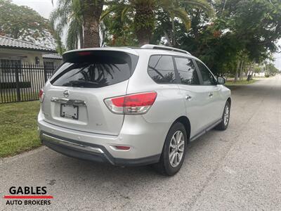 2016 Nissan Pathfinder SV   - Photo 5 - Miami, FL 33165
