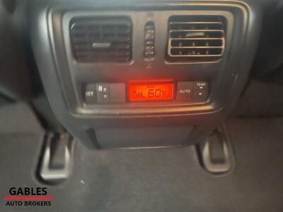 2016 Nissan Pathfinder SV   - Photo 27 - Miami, FL 33165