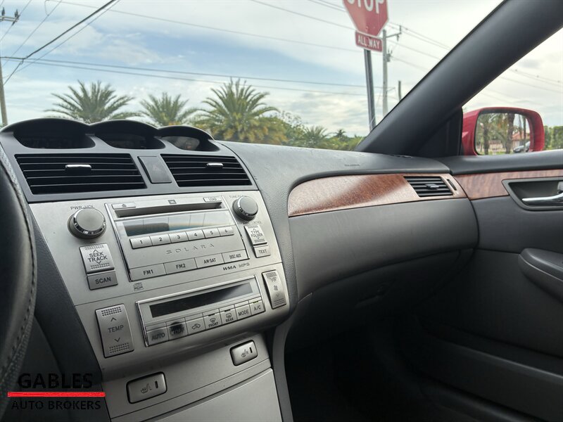 2008 Toyota Camry — photo 14