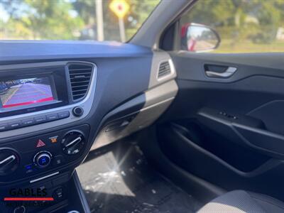 2019 Hyundai ACCENT SE   - Photo 19 - Miami, FL 33165