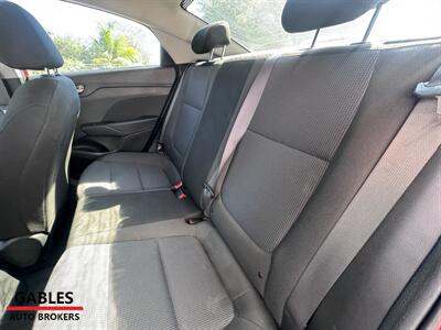 2019 Hyundai ACCENT SE   - Photo 17 - Miami, FL 33165