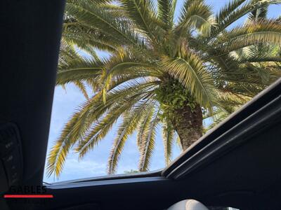 2017 Mercedes-Benz E 300   - Photo 23 - Miami, FL 33165