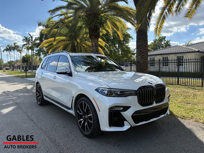 2020 Bmw X7 xDrive40i photo 2
