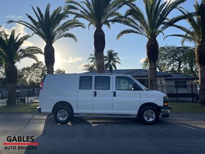 2021 GMC Savana 2500   - Photo 2 - Miami, FL 33165