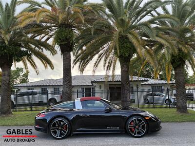 2017 Porsche 911 Targa 4S - Photo 2 - Miami, FL 33165