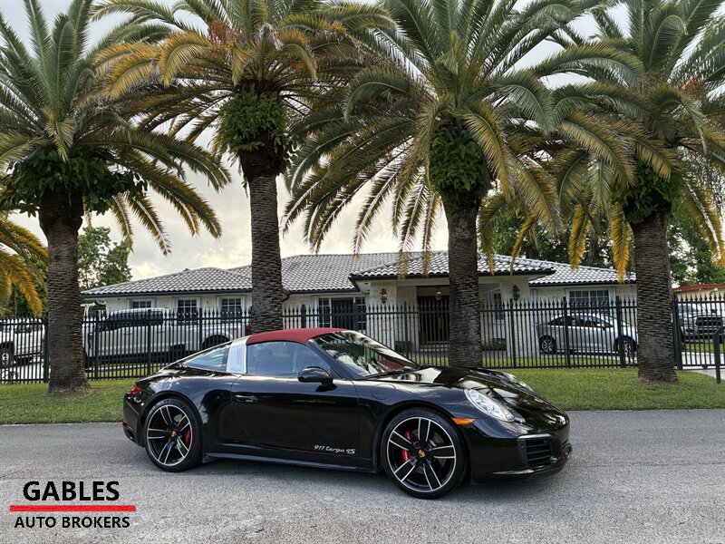 2017 Porsche 911 Targa 4S   - Photo 1 - Miami, FL 33165