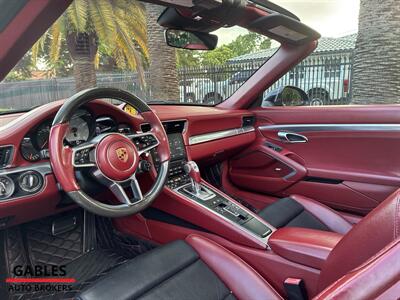 2017 Porsche 911 Targa 4S - Photo 24 - Miami, FL 33165