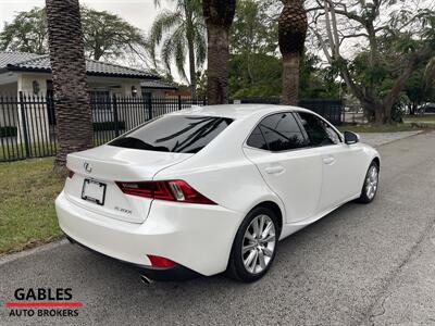 2016 Lexus IS 200t   - Photo 5 - Miami, FL 33165