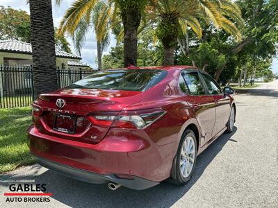 2022 Toyota Camry LE - Photo 5 - Miami, FL 33165