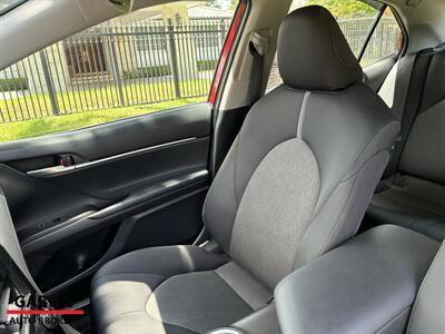 2022 Toyota Camry LE - Photo 18 - Miami, FL 33165