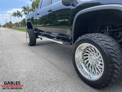 2023 Chevrolet Silverado 2500HD LT   - Photo 7 - Miami, FL 33165