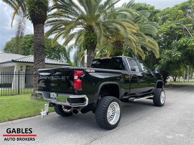 2023 Chevrolet Silverado 2500HD LT   - Photo 8 - Miami, FL 33165