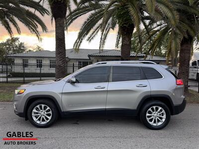 2019 Jeep Cherokee Latitude   - Photo 8 - Miami, FL 33165
