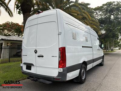 2020 Mercedes-Benz Sprinter 2500   - Photo 5 - Miami, FL 33165