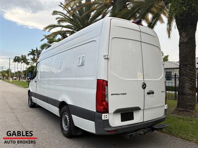 2020 Mercedes-Benz Sprinter 2500   - Photo 11 - Miami, FL 33165