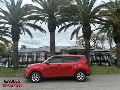 2023 Kia Soul LX   - Photo 7 - Miami, FL 33165