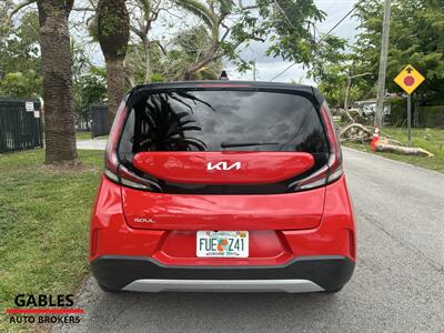 2023 Kia Soul LX   - Photo 5 - Miami, FL 33165