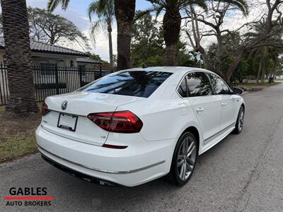 2017 Volkswagen Passat 1.8T R-Line   - Photo 6 - Miami, FL 33165