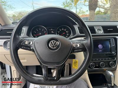 2017 Volkswagen Passat 1.8T R-Line   - Photo 14 - Miami, FL 33165