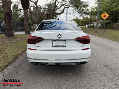 2017 Volkswagen Passat 1.8T R-Line   - Photo 7 - Miami, FL 33165