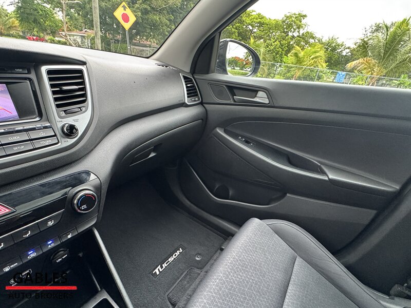 2017 Hyundai TUCSON — photo 33