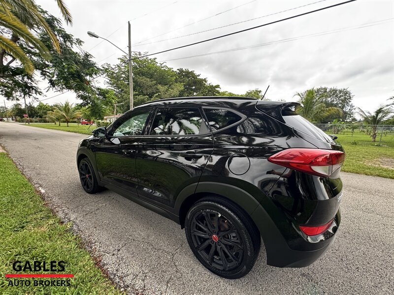 2017 Hyundai TUCSON — photo 21