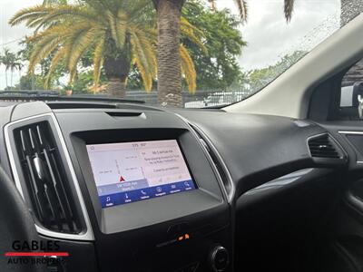 2020 Ford Edge SEL   - Photo 15 - Miami, FL 33165