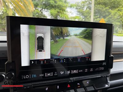 2025 GMC HUMMER EV 2X   - Photo 22 - Miami, FL 33165