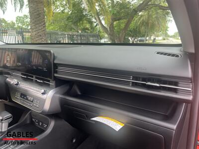 2024 Hyundai KONA SEL   - Photo 22 - Miami, FL 33165