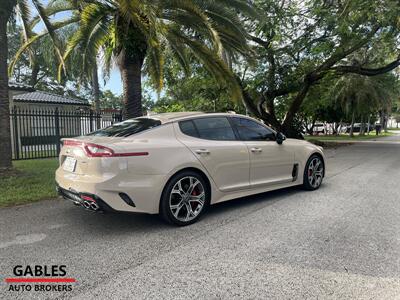 2018 Kia Stinger GT2   - Photo 4 - Miami, FL 33165